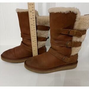 UGG Australia Brown Leather Shearling Buckle Boots Women’s Size 8 Winter Cozy